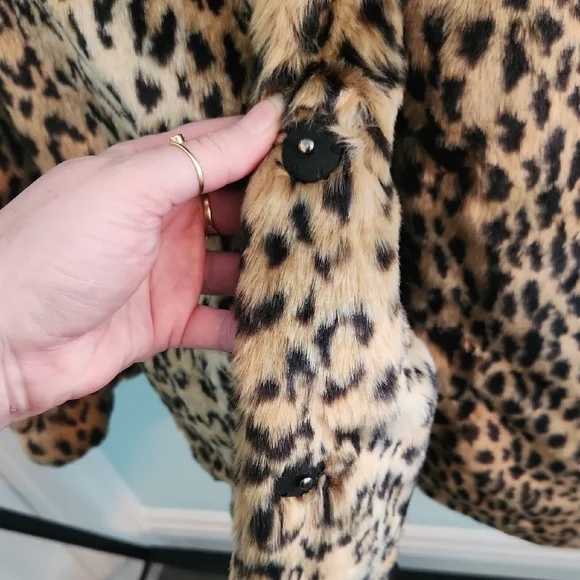 A New Day Leopard Print Faux Fur Coat - Picture 4 of 6